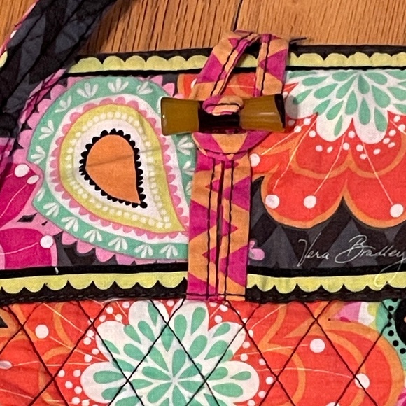 Vera Bradley Ziggy Zinnia Tote Bag Quilted Floral Shoulder Bag Black Multicolor - Picture 2 of 16